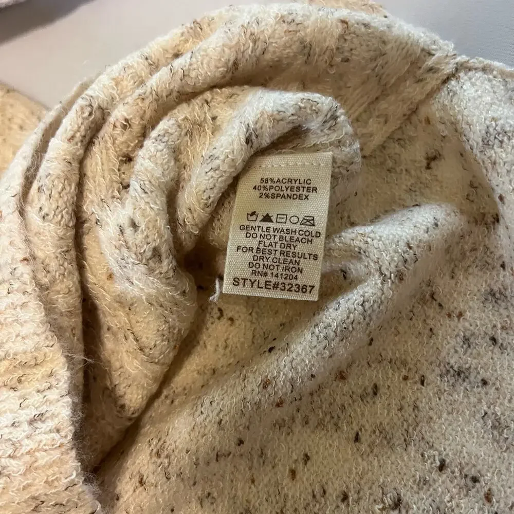 Hem & thread ivory marled knit v-neck cable knit sweater S